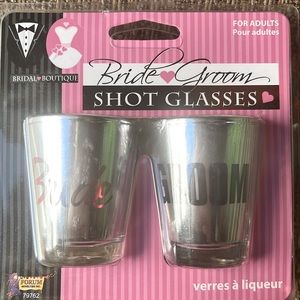 Shot glass bride and groom’s